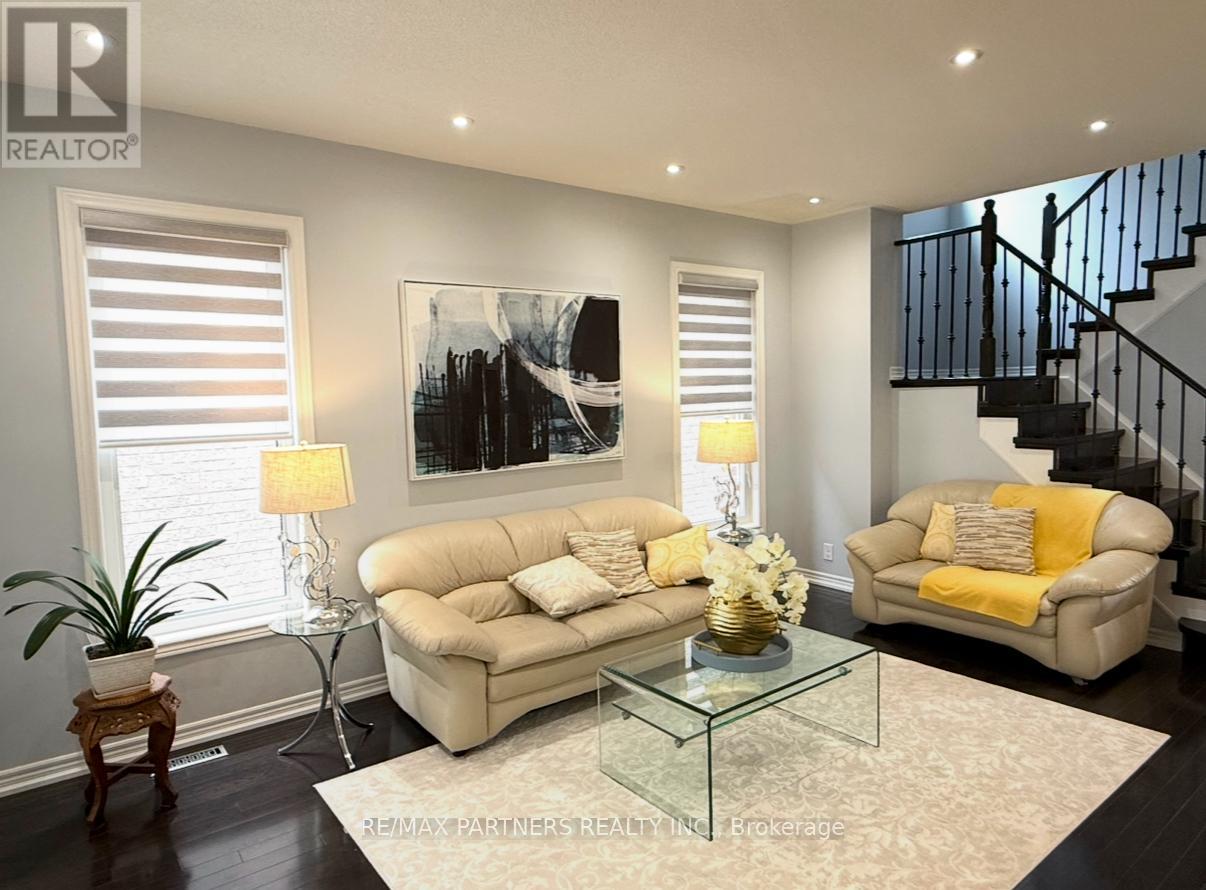 Property at 277 MAVRINAC BOULEVARD image 4