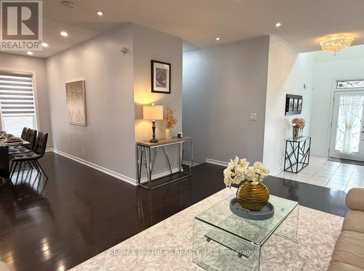 Property at 277 MAVRINAC BOULEVARD image 3