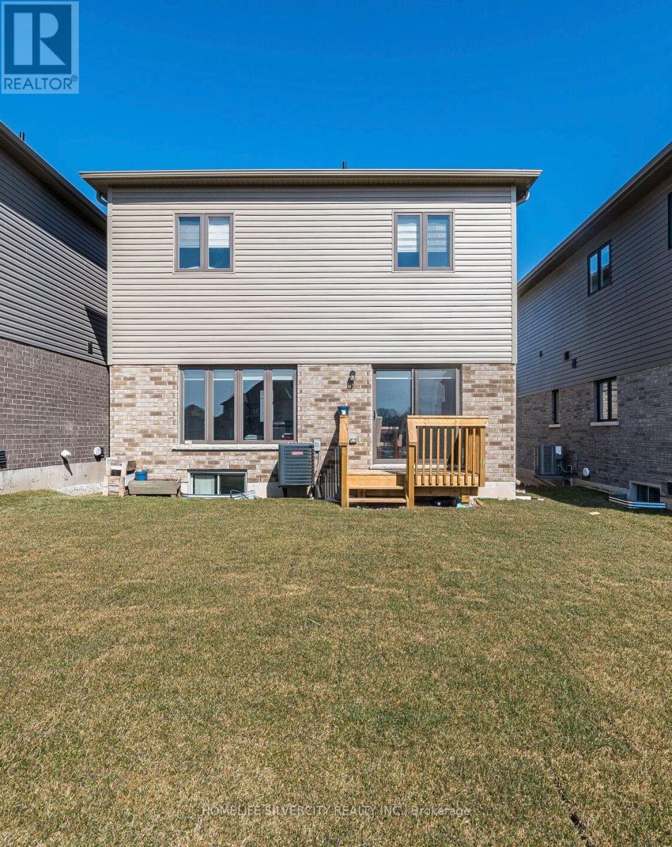 11 Holder Drive, Brantford, Ontario  N3T 0V1 - Photo 38 - X12190638