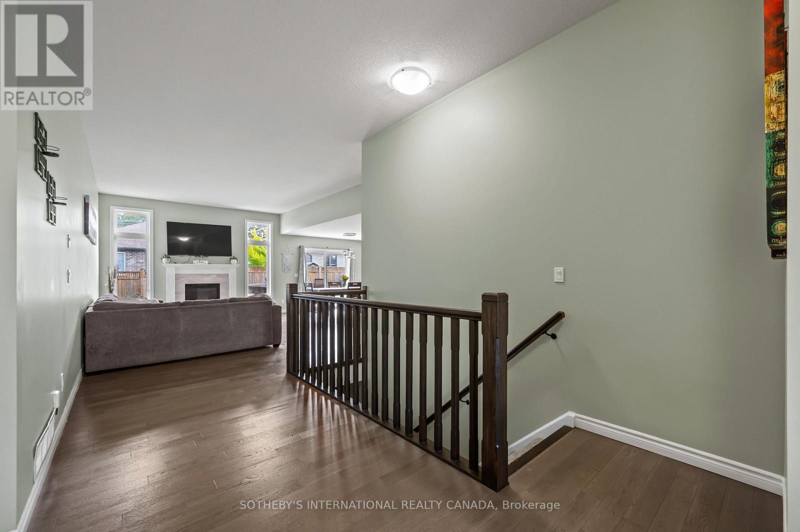 57 Lock Street, East Zorra-Tavistock (Innerkip), Ontario  N0J 1M0 - Photo 7 - X12190643