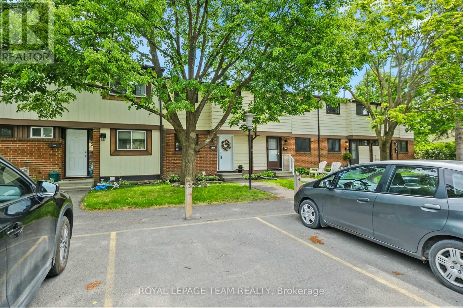 Property at C - 65 FOXFIELD DRIVE image 4
