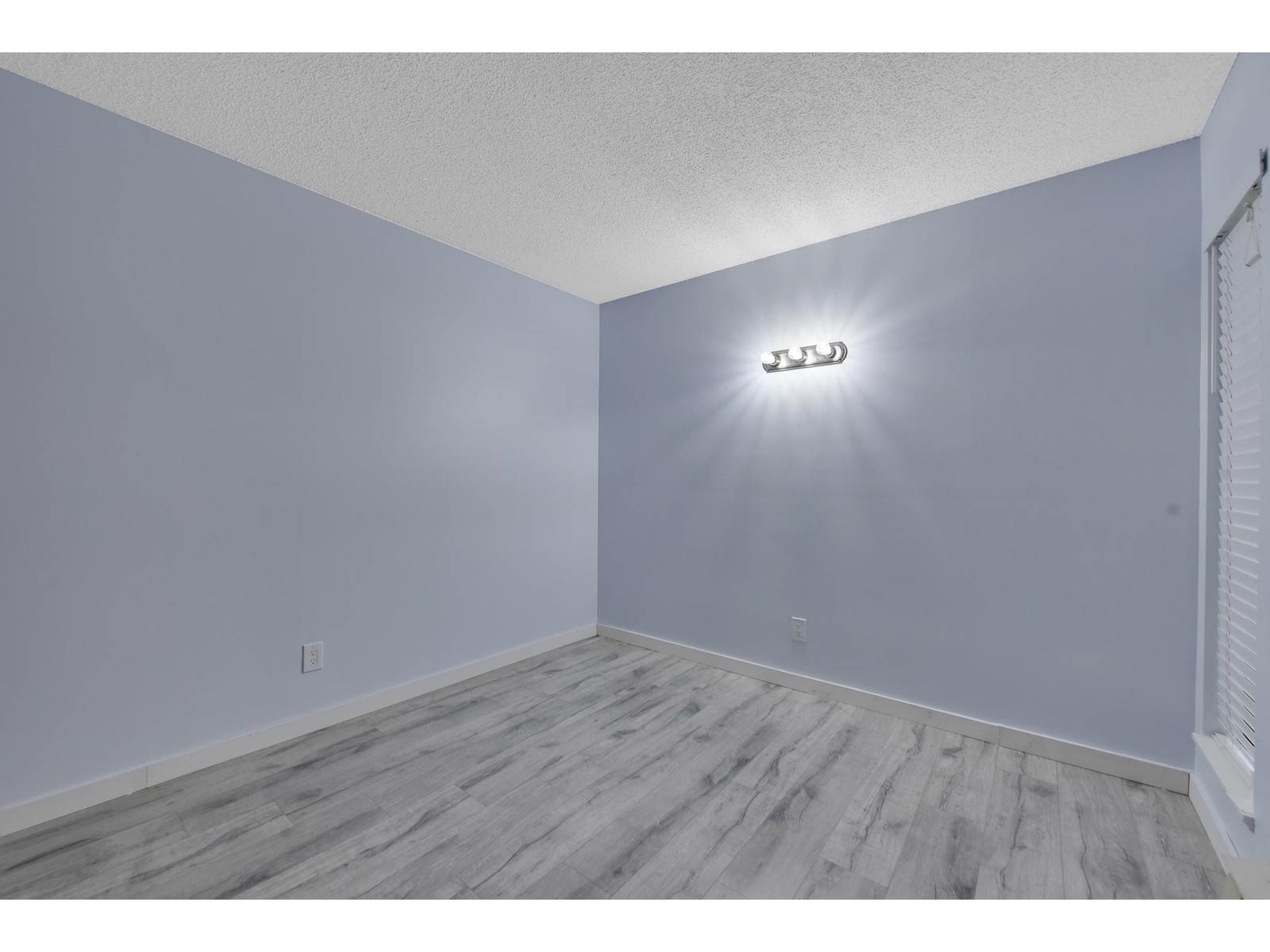 203 7064 133b Street, Surrey, British Columbia  V3W 8A4 - Photo 16 - R3009640