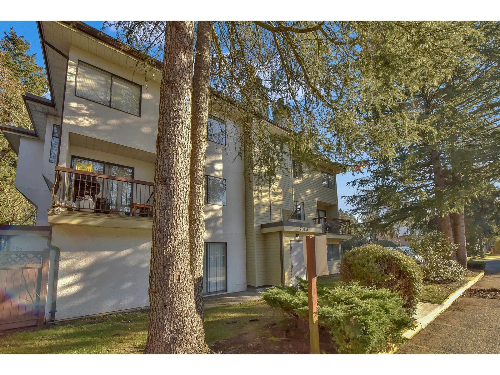 203 7064 133b Street, Surrey, British Columbia  V3W 8A4 - Photo 33 - R3009640