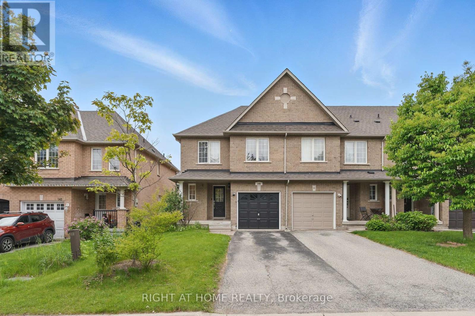 149 COLERIDGE DRIVE, Newmarket, Ontario