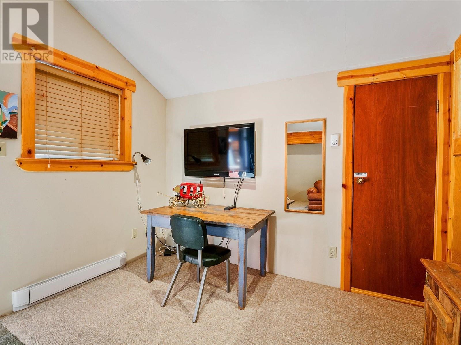 6554 Balsam Way, Whistler, British Columbia  V8E 0C5 - Photo 37 - R3010085