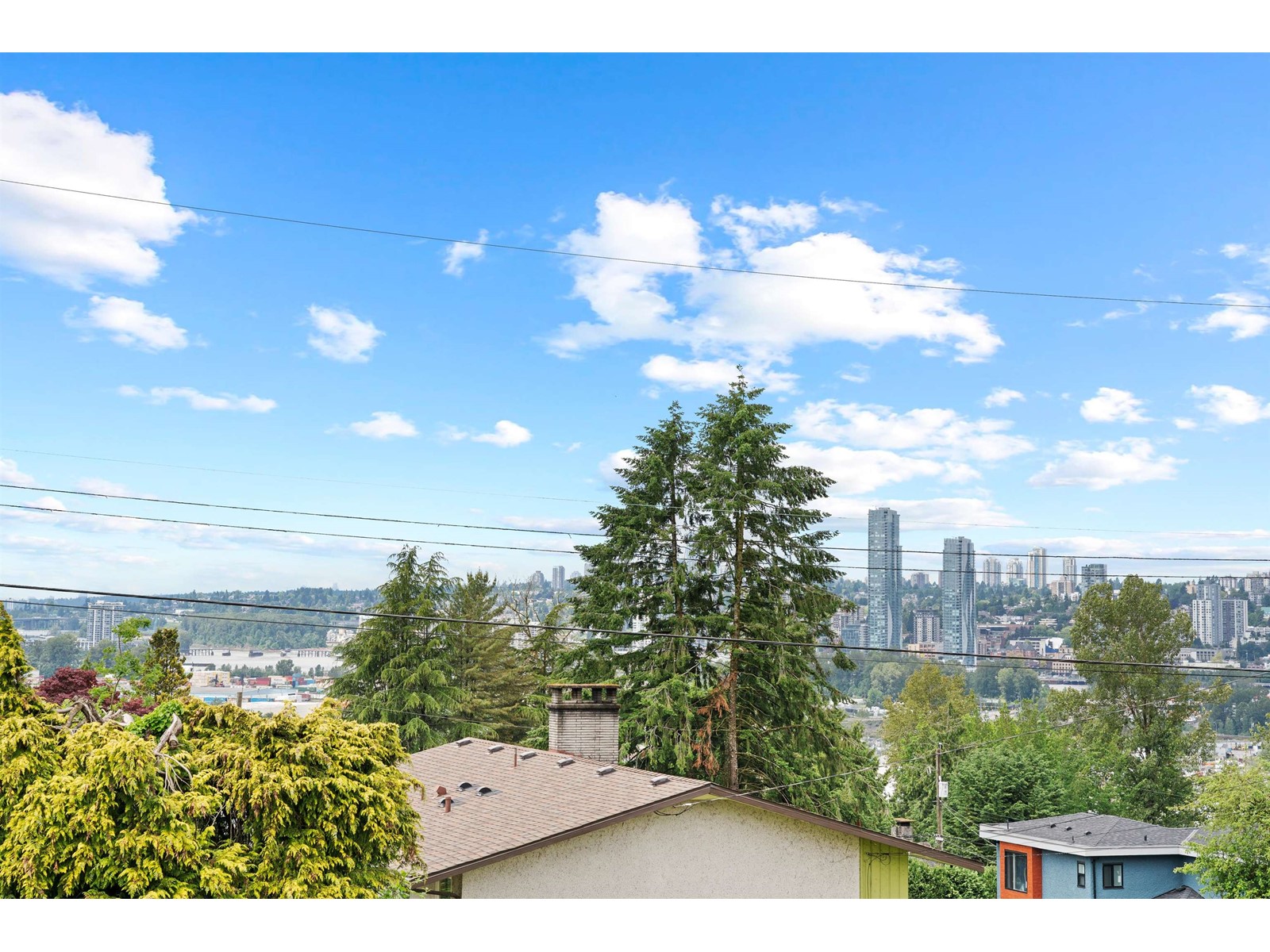 10278 125 Street, Surrey, British Columbia  V3V 4Y4 - Photo 2 - R3009954