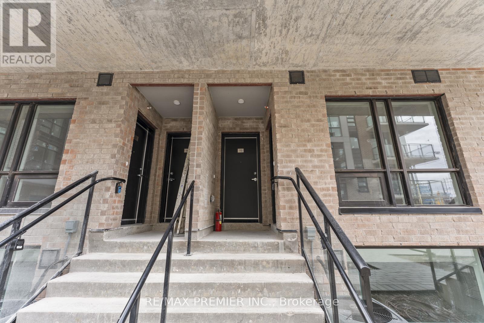 15 - 851 Sheppard Avenue W, Toronto (Clanton Park), Ontario  M3H 0G2 - Photo 1 - C12189403