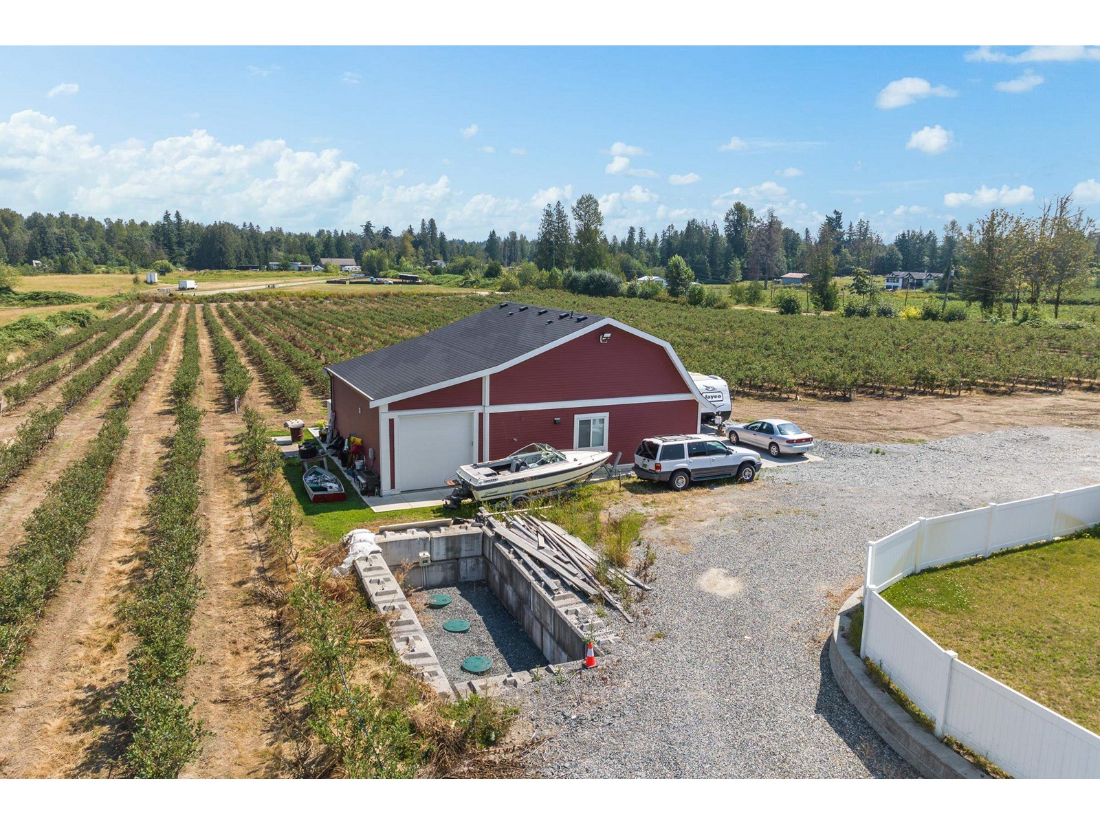 4296 Lefeuvre Road, Abbotsford, British Columbia  V4X 1N8 - Photo 9 - R3009642