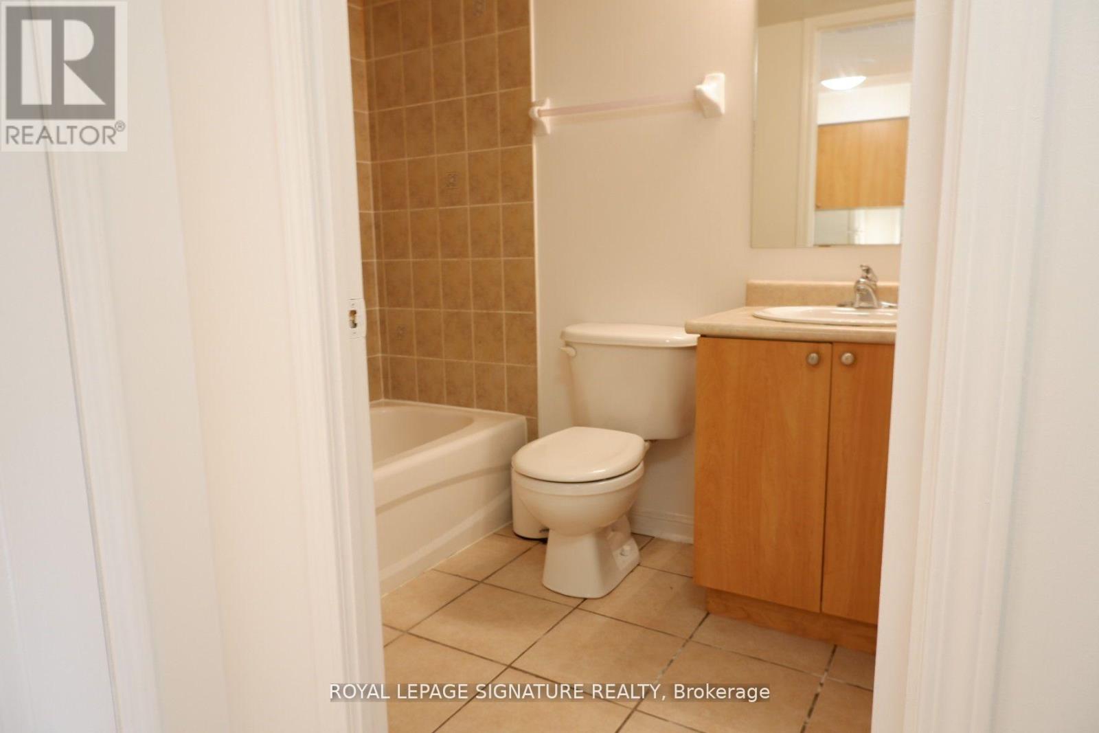 12 - 4620 Guildwood Way, Mississauga, Ontario  L5R 4H5 - Photo 14 - W12158284