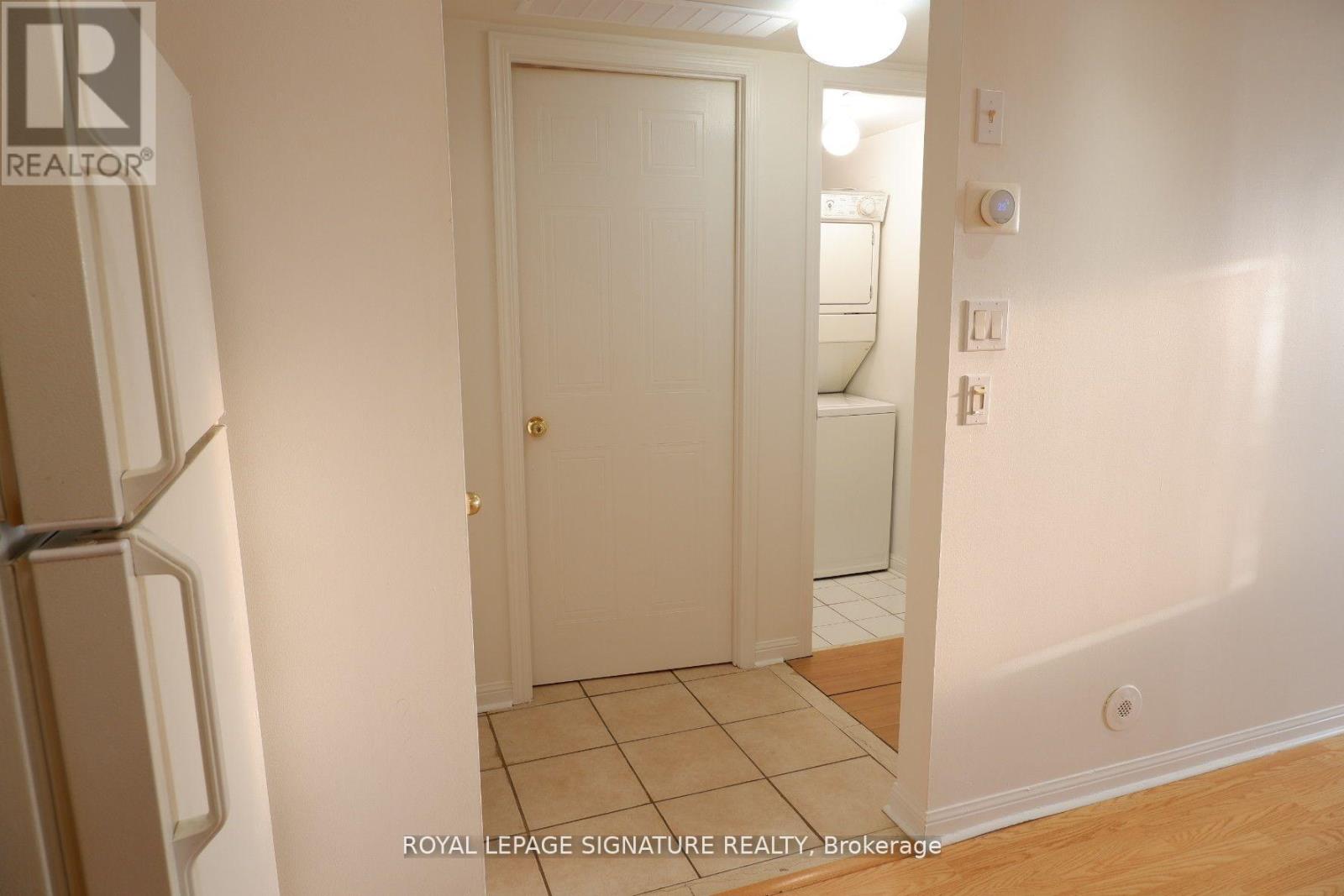 12 - 4620 Guildwood Way, Mississauga, Ontario  L5R 4H5 - Photo 7 - W12158284