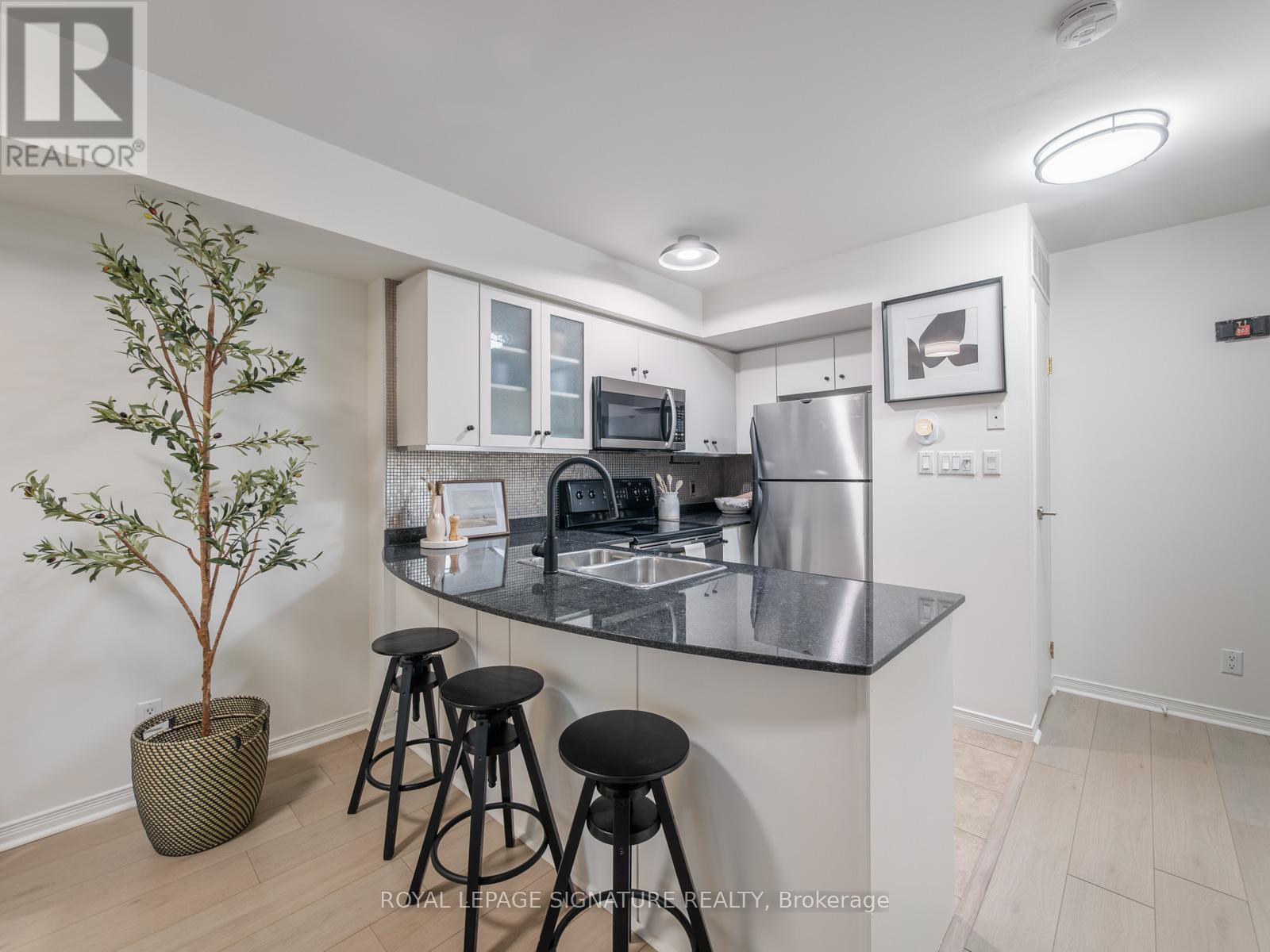 712 - 42 Western Battery Road, Toronto (Niagara), Ontario  M6K 3P1 - Photo 5 - C12190673