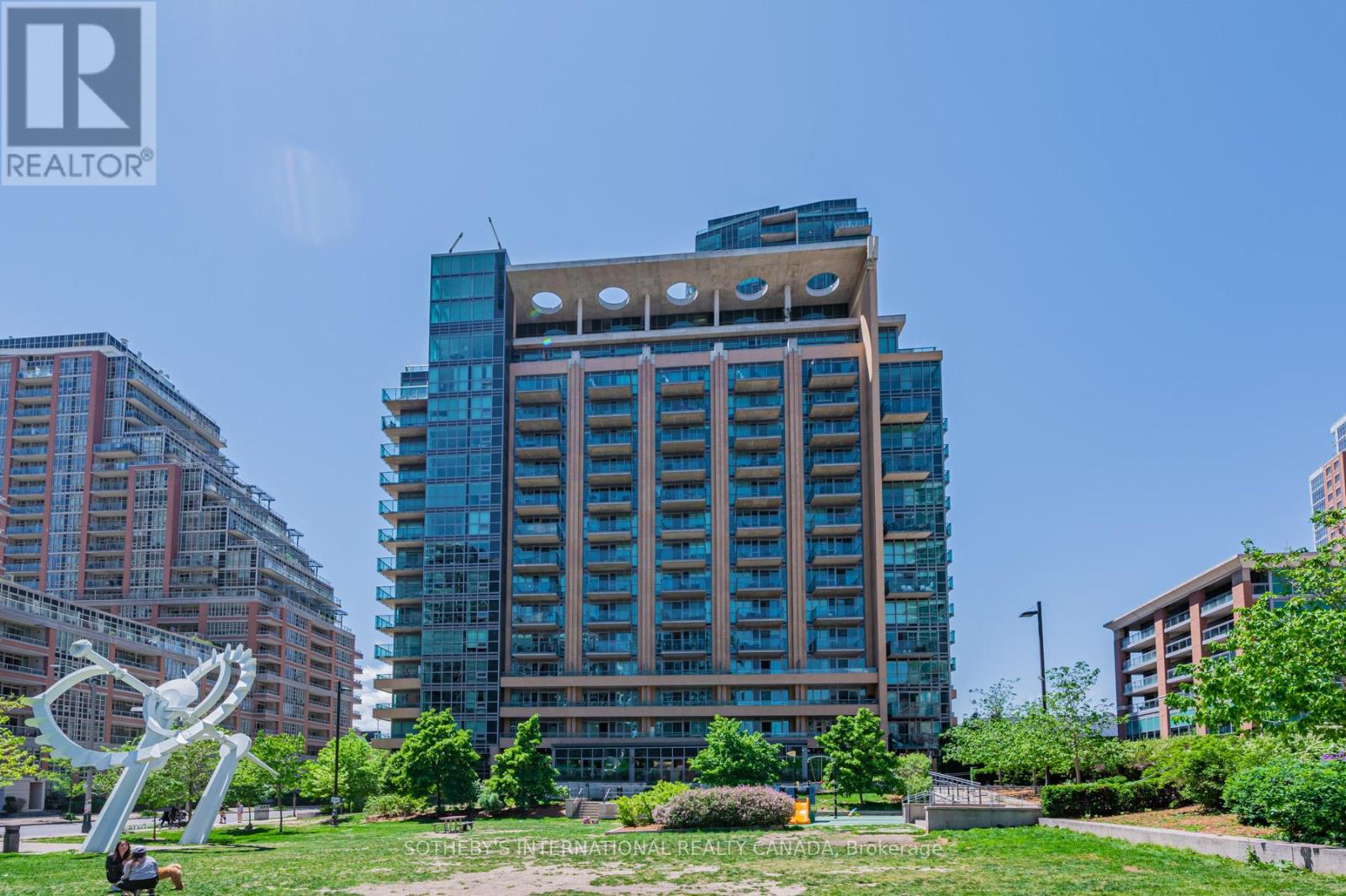 404 - 69 Lynn Williams Street, Toronto, Ontario  M6K 3R7 - Photo 2 - C12190676