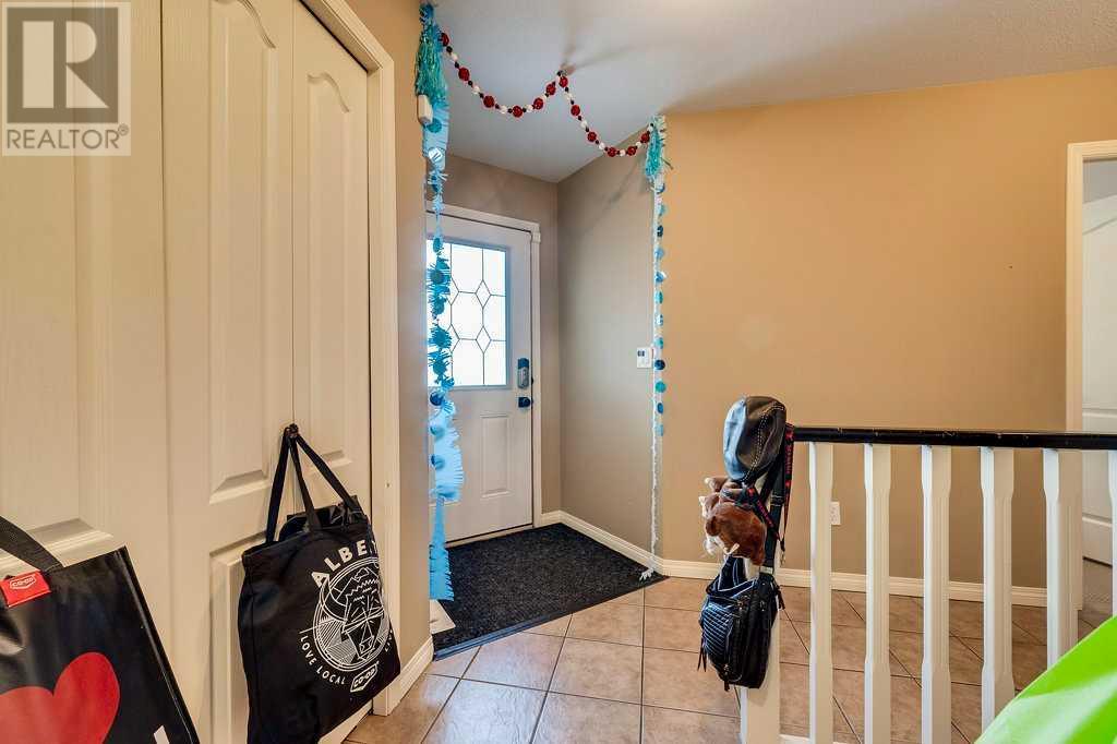 Property at 224 Lindsay Avenue image 5