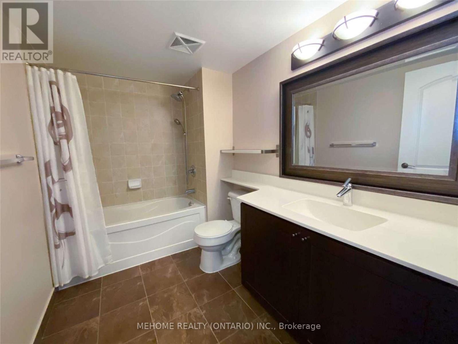 318 - 30 North Park Road, Vaughan, Ontario  L4J 0G6 - Photo 8 - N12190677