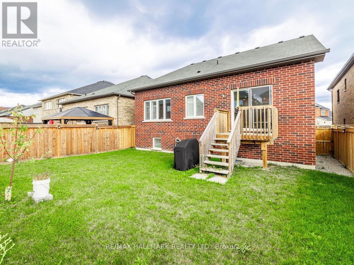 1538 Farrow Crescent, Innisfil, Ontario  L9S 0L6 - Photo 31 - N12190678
