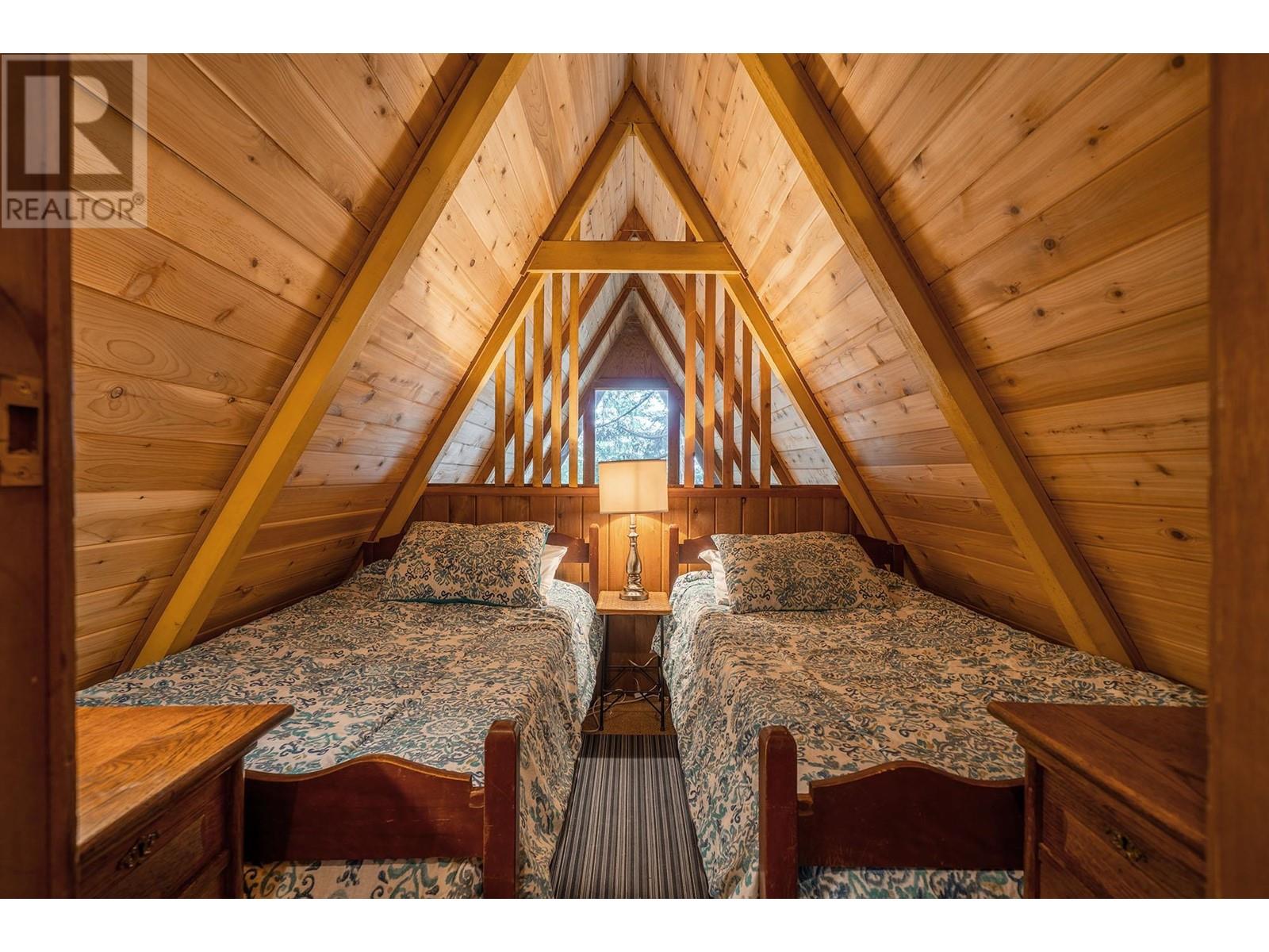 912 Taylor Road, Bowen Island, British Columbia  V0N 1G1 - Photo 13 - R2992222