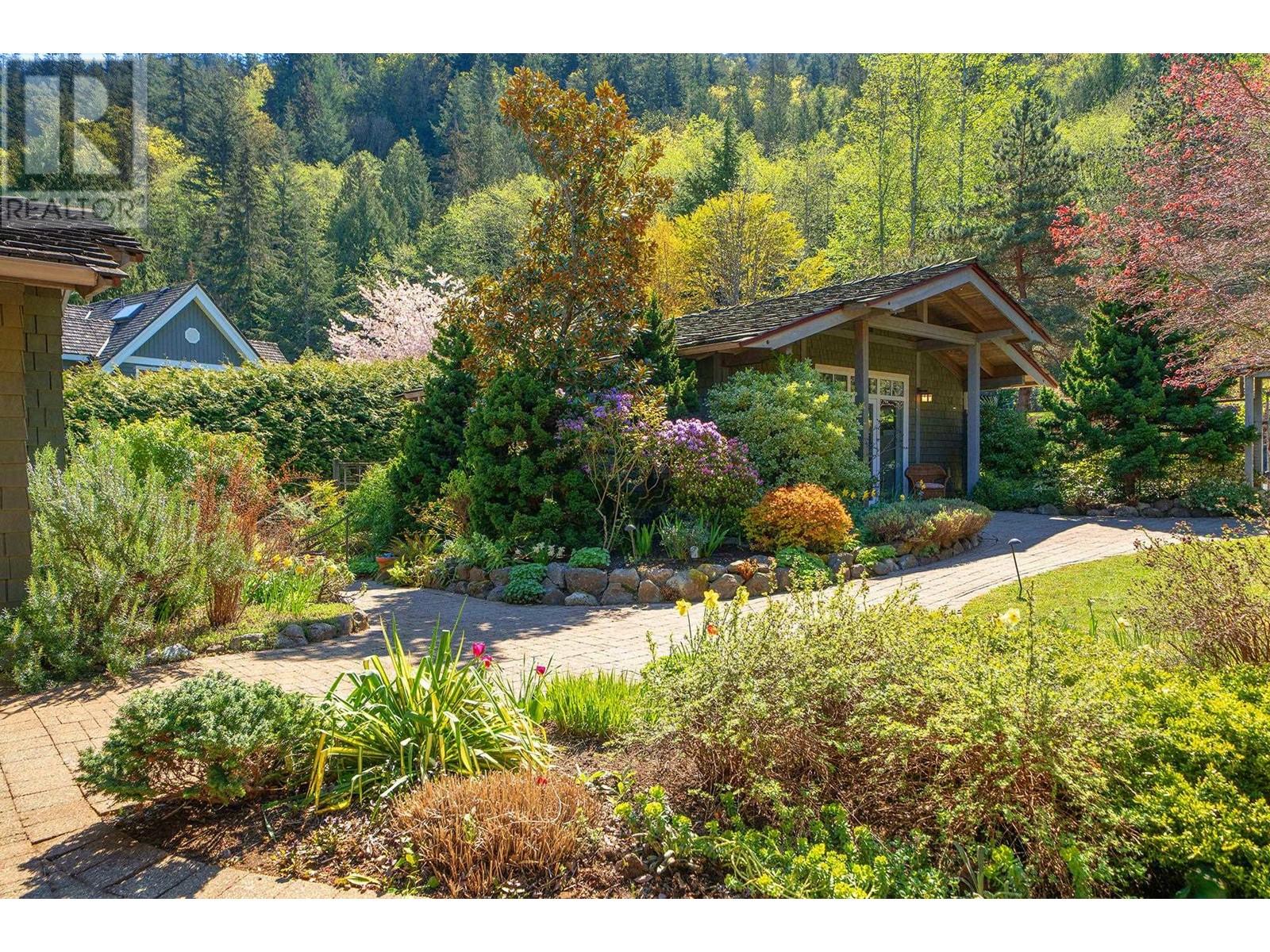 478 Smugglers Cove Road, Bowen Island, British Columbia  V0N 1G2 - Photo 6 - R2992223