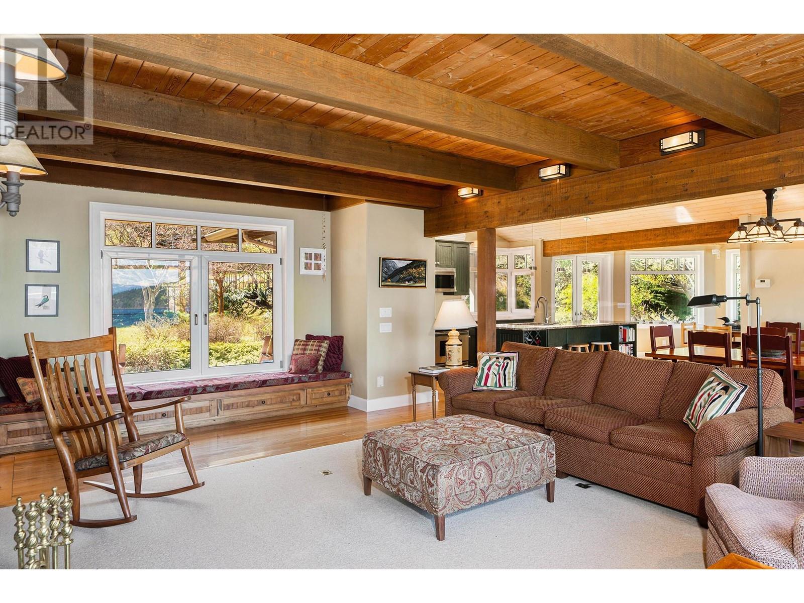 478 Smugglers Cove Road, Bowen Island, British Columbia  V0N 1G2 - Photo 11 - R2992223