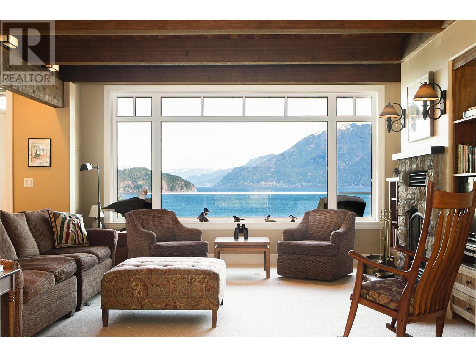 478 Smugglers Cove Road, Bowen Island, British Columbia  V0N 1G2 - Photo 3 - R2992223