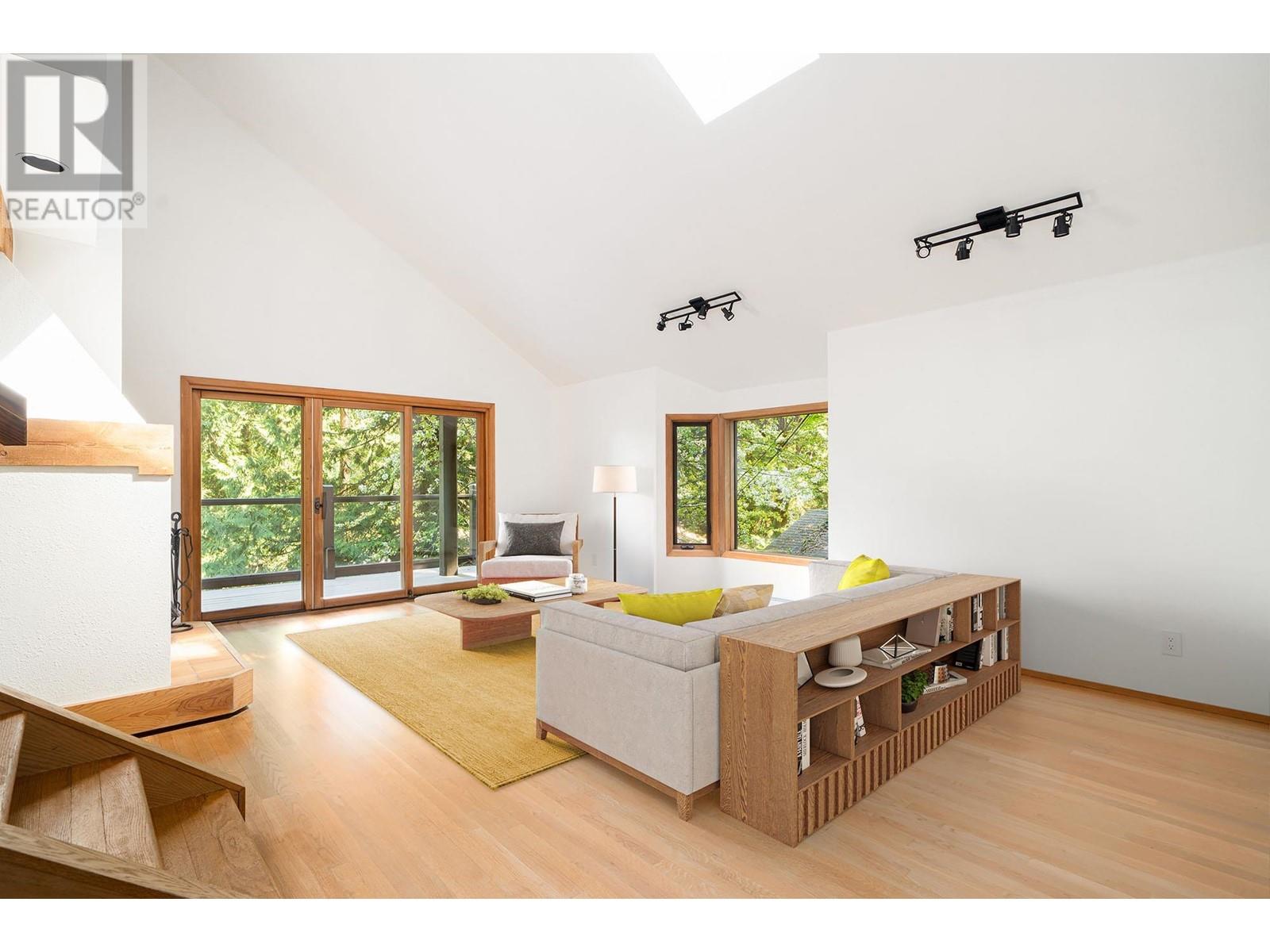 1311 Hillcrest Road, Bowen Island, British Columbia  V0N 1G1 - Photo 6 - R2996184
