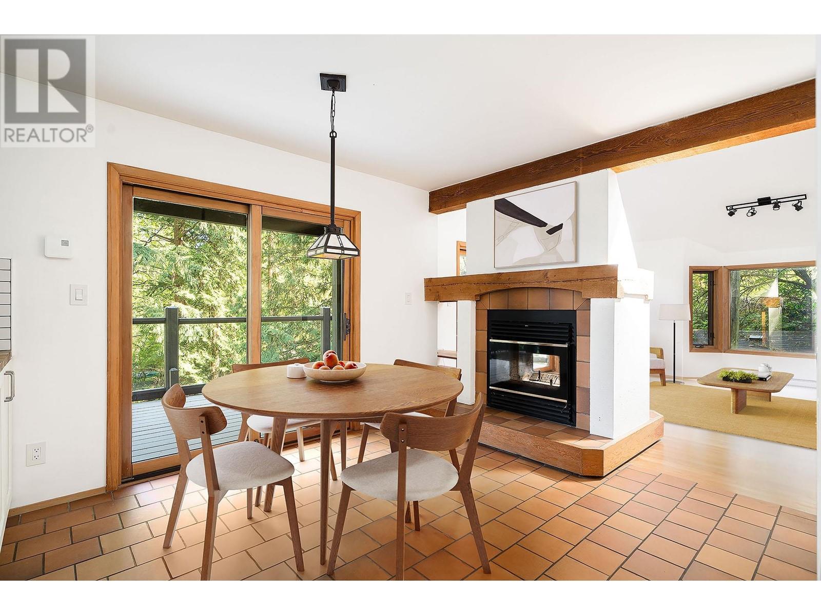 1311 Hillcrest Road, Bowen Island, British Columbia  V0N 1G1 - Photo 10 - R2996184