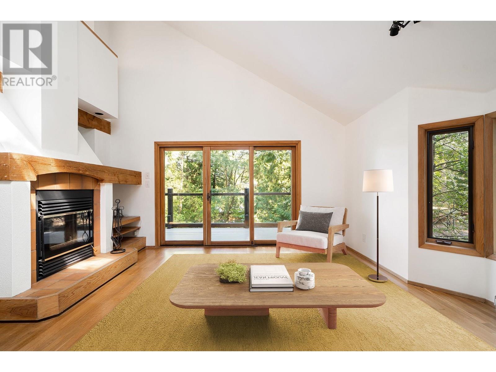 1311 Hillcrest Road, Bowen Island, British Columbia  V0N 1G1 - Photo 5 - R2996184