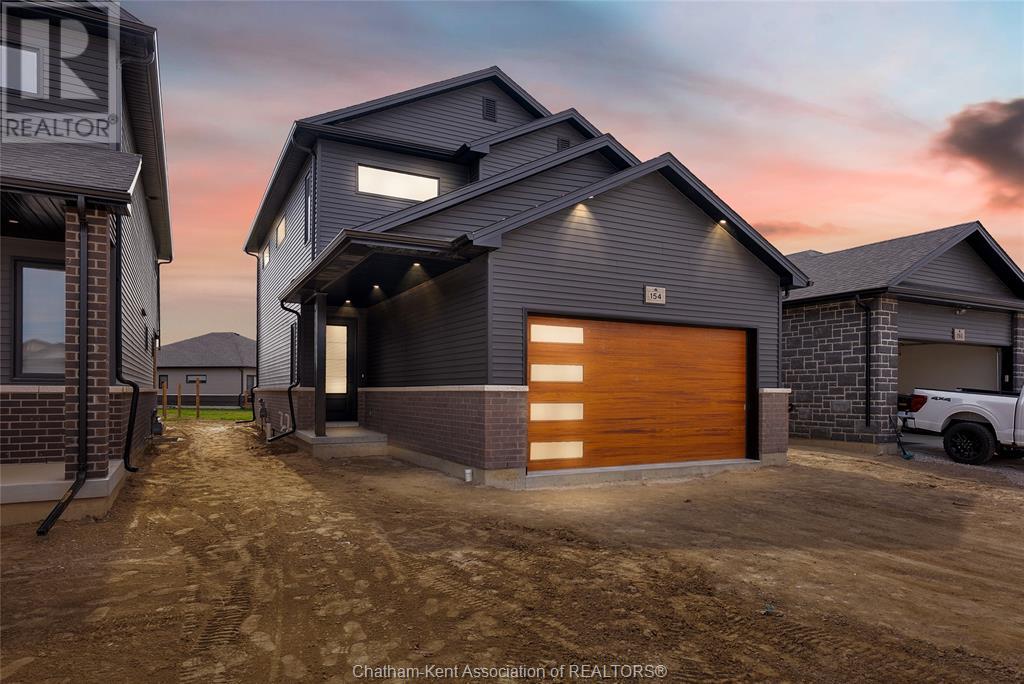 154 IRONWOOD TRAIL, Chatham, Ontario