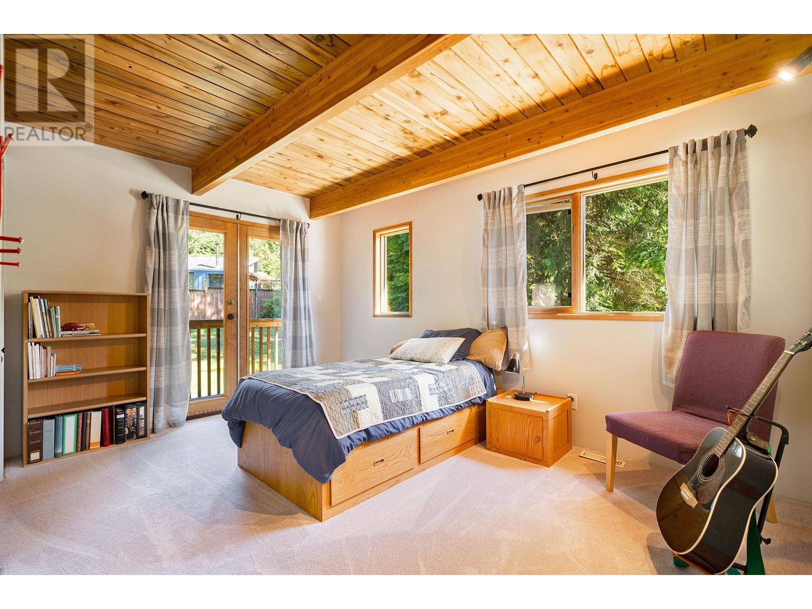 1532 Adams Road, Bowen Island, British Columbia  V0N 1G2 - Photo 14 - R2997610