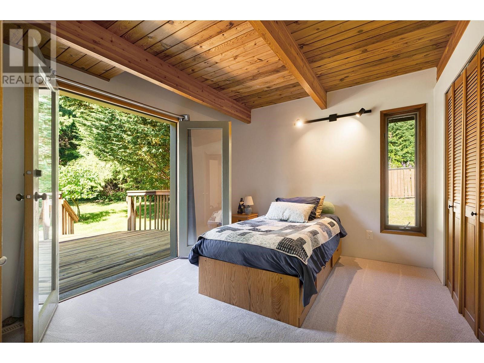 1532 Adams Road, Bowen Island, British Columbia  V0N 1G2 - Photo 17 - R2997610