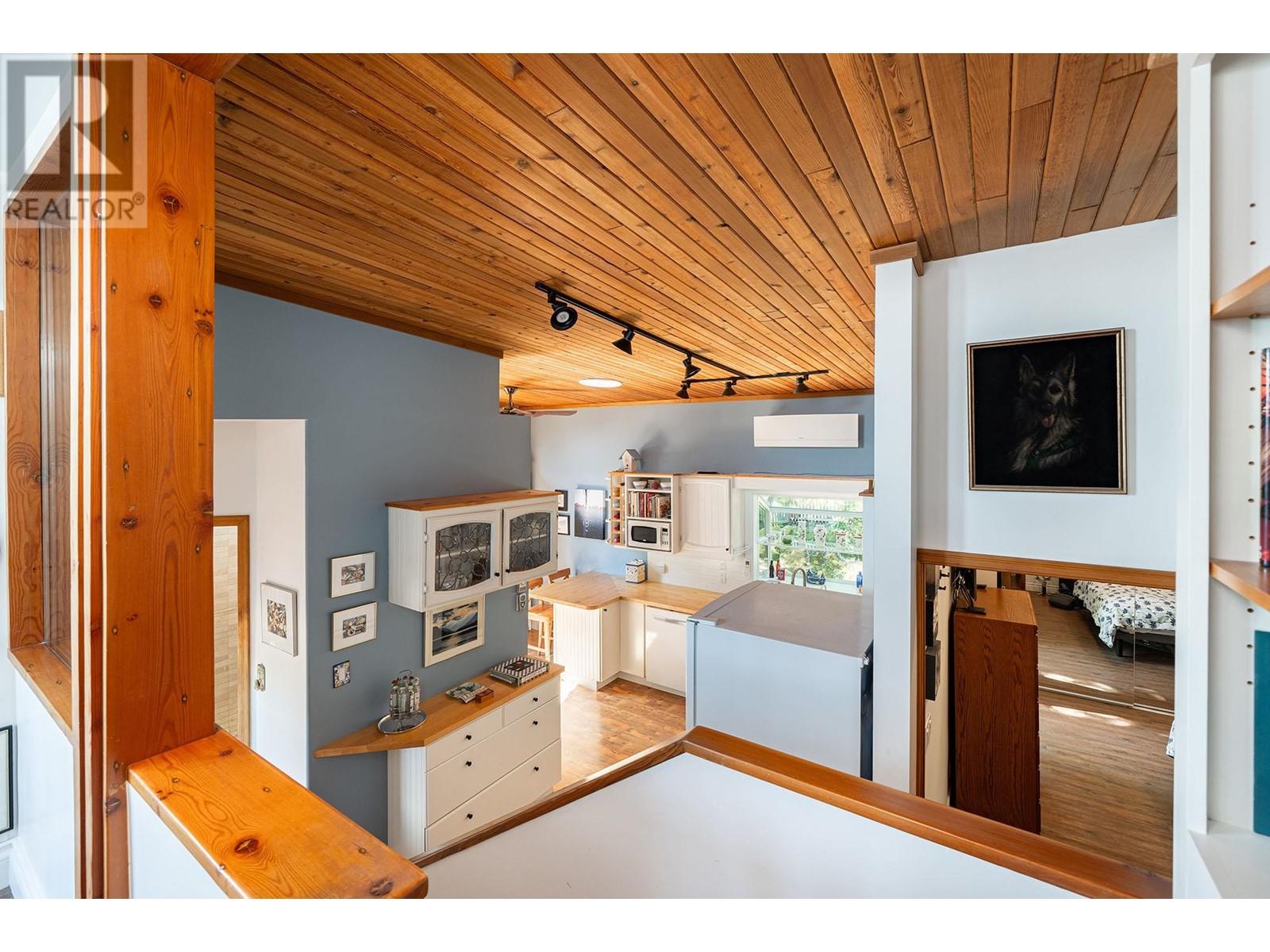 1477 Cleator Road, Bowen Island, British Columbia  V0N 1G1 - Photo 21 - R2999626