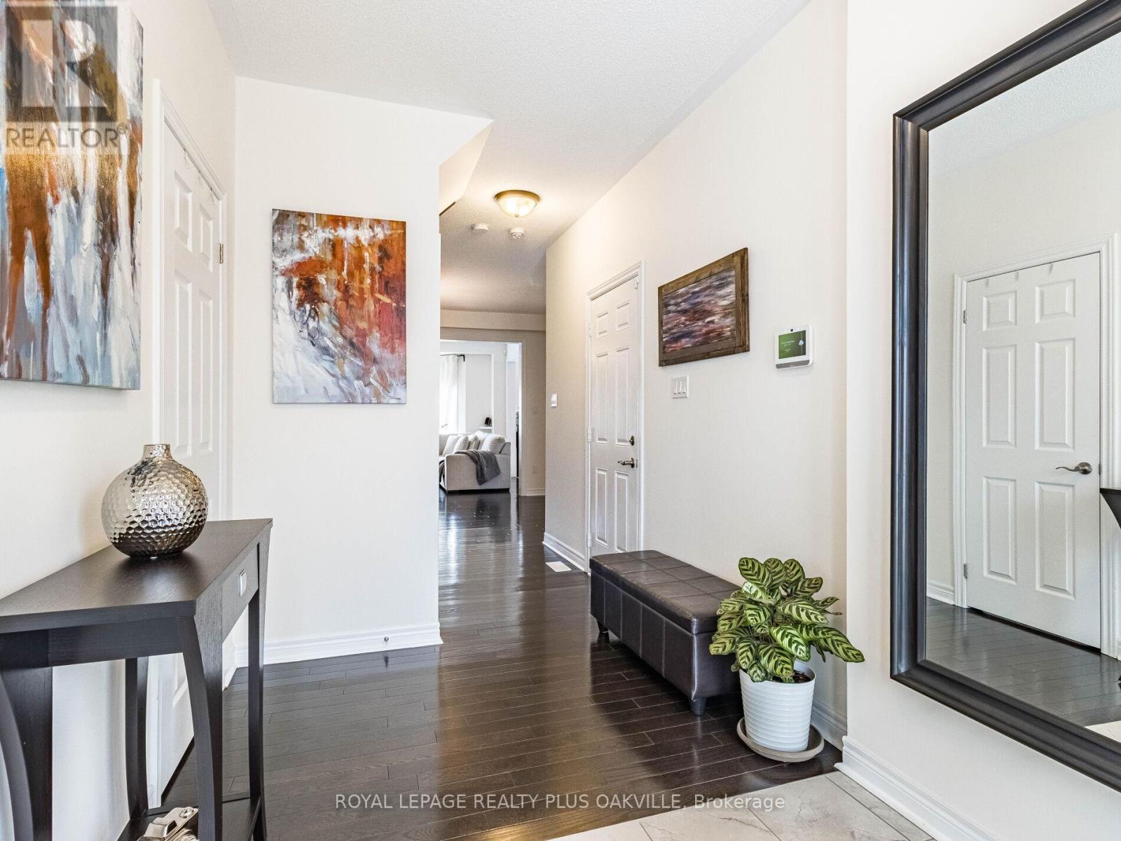 448 Mcgibbon Drive, Milton, Ontario  L9T 8T7 - Photo 4 - W12190707