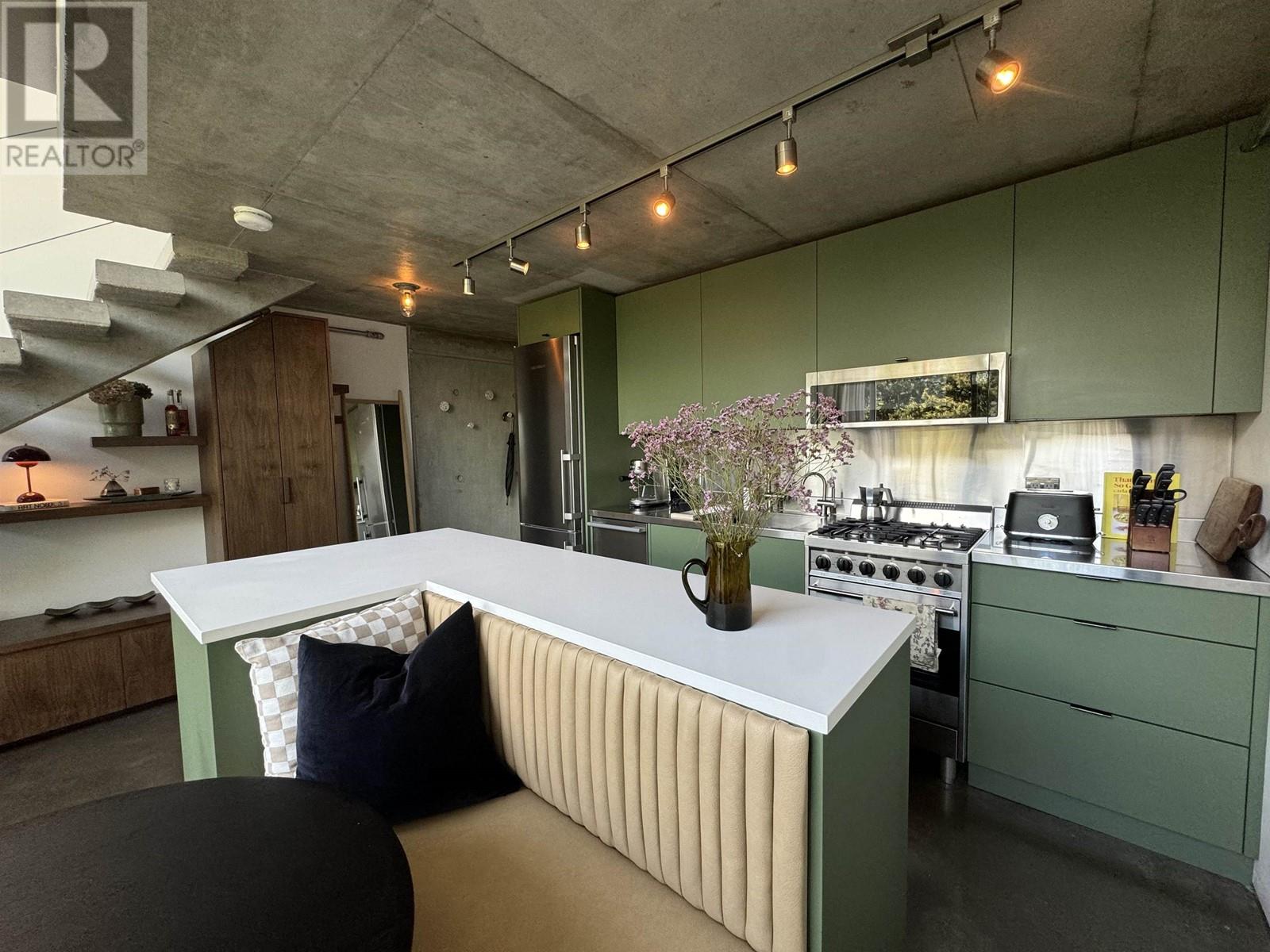 Listing Picture 8 of 29 : 508 1540 W 2ND AVENUE, Vancouver / 溫哥華 - 魯藝地產 Yvonne Lu Group - MLS Medallion Club Member