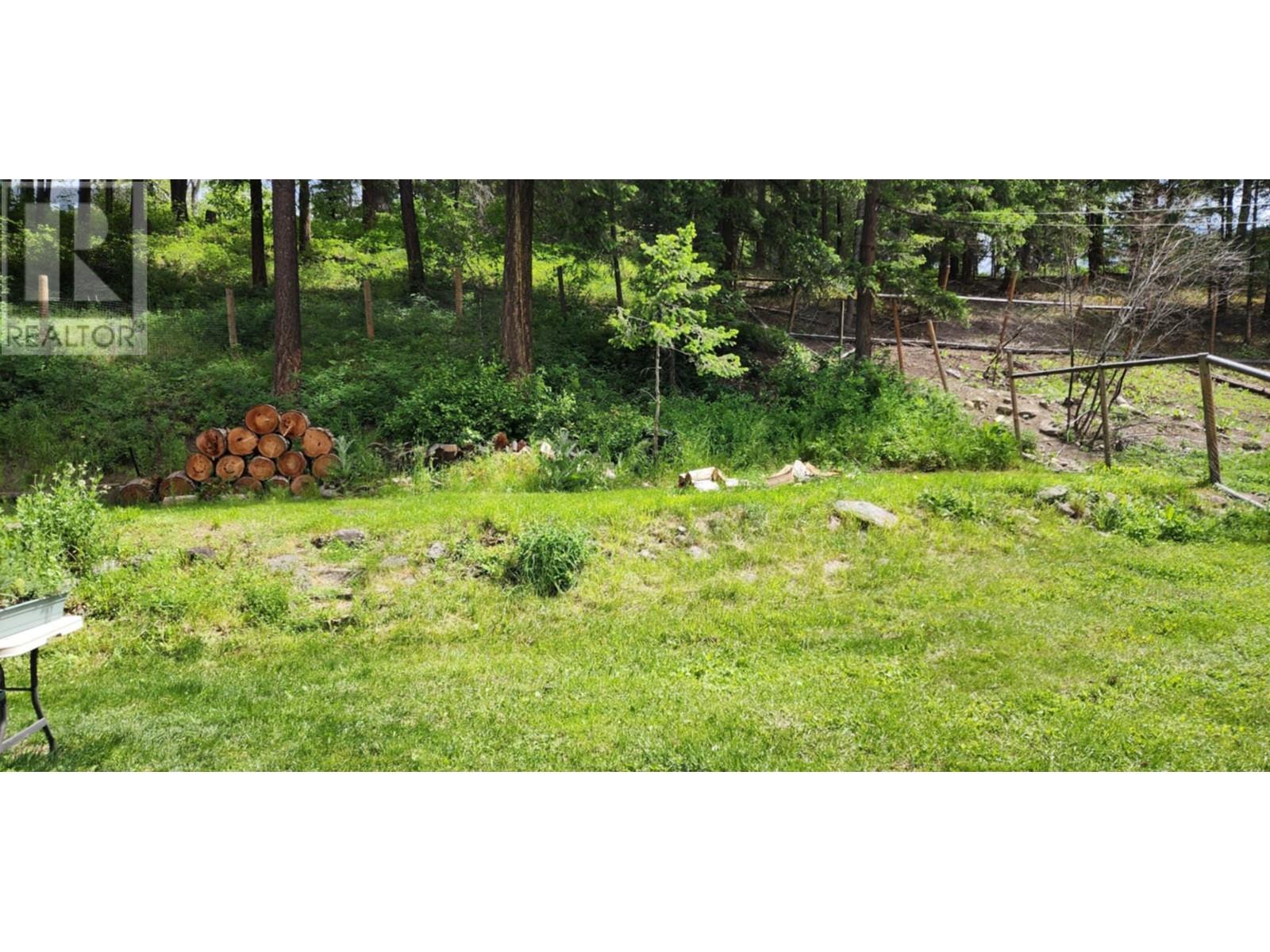 10 Chouinard Road, Cherryville, BC V0E2G3