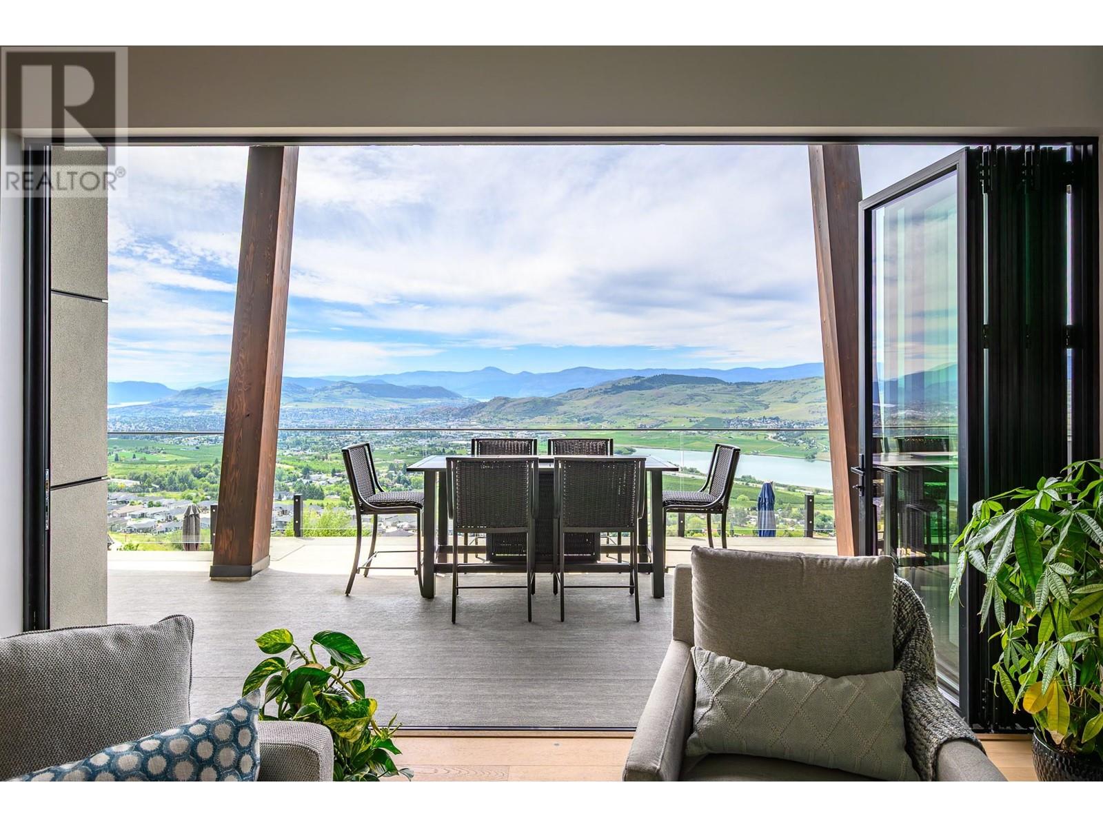 632 Hart Place, Vernon, British Columbia  V1B 4B2 - Photo 47 - 10350330