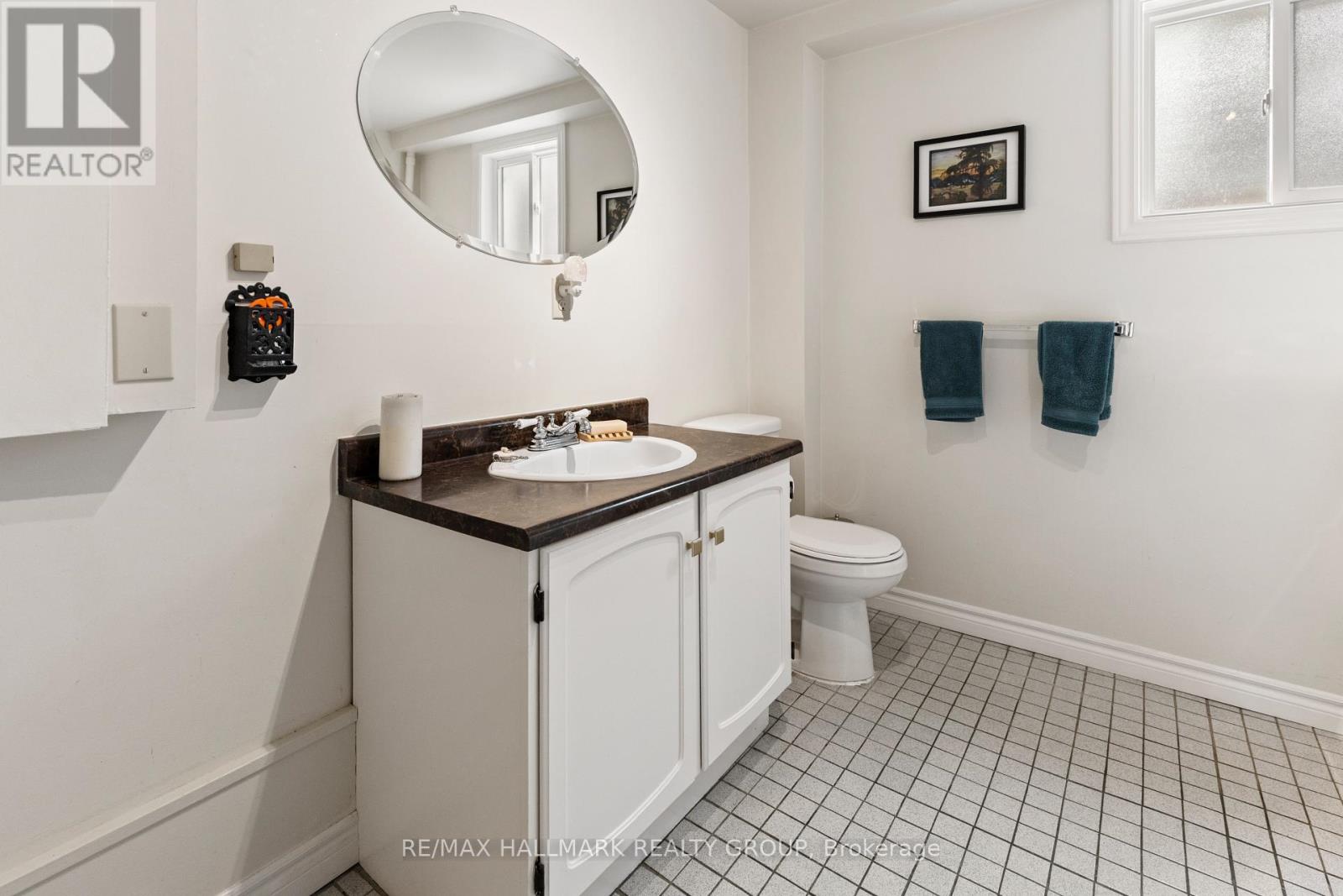 7 Indian Court, Laurentian Valley, Ontario  K8A 7V3 - Photo 46 - X12189642