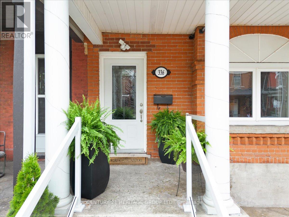 336 Emerald Street N, Hamilton, Ontario  L8L 5L3 - Photo 4 - X12190679