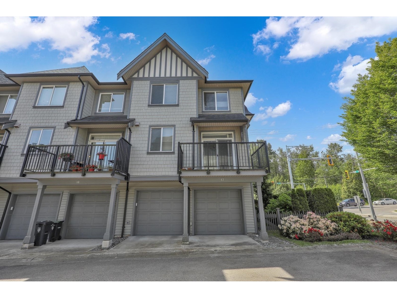 17 8050 204 Street, Langley, British Columbia  V2Y 0X1 - Photo 1 - R3010205