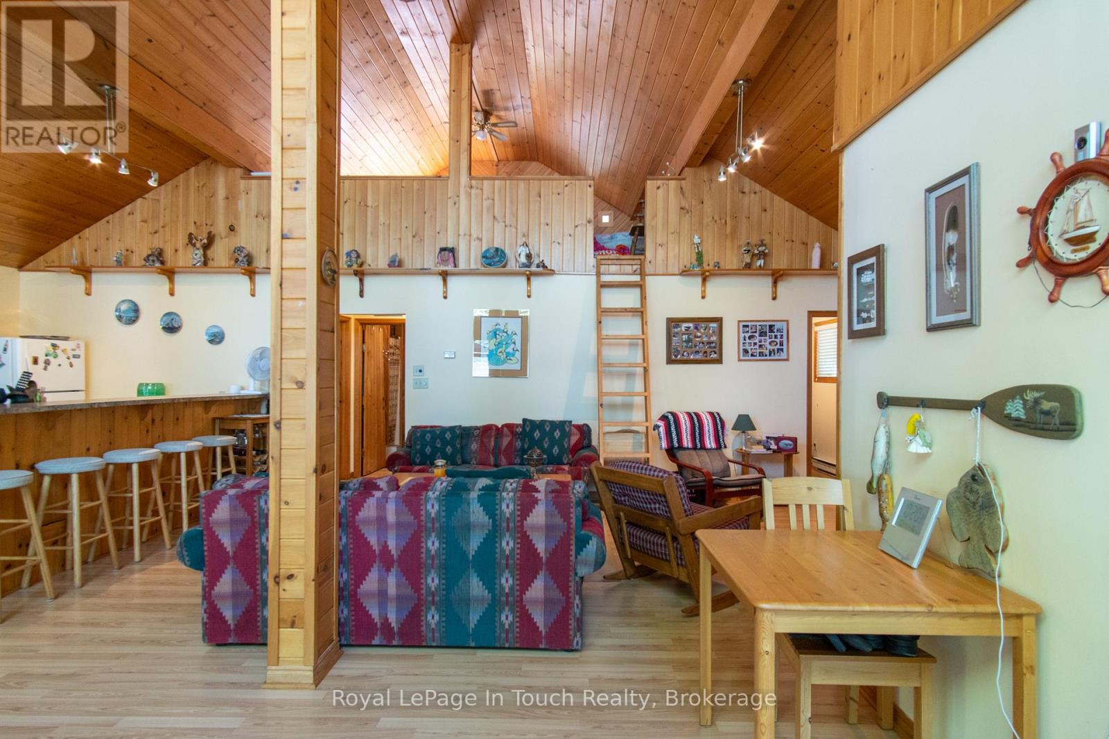 1264 Island 540, Georgian Bay, Ontario  P0E 1E0 - Photo 9 - X12012774