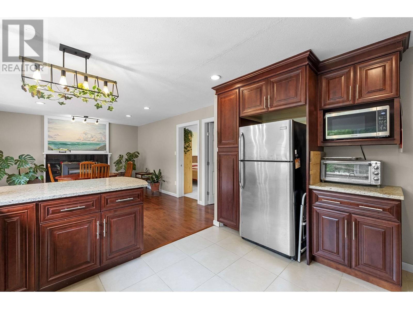 Property at 3280 PORTVIEW PLACE image 3