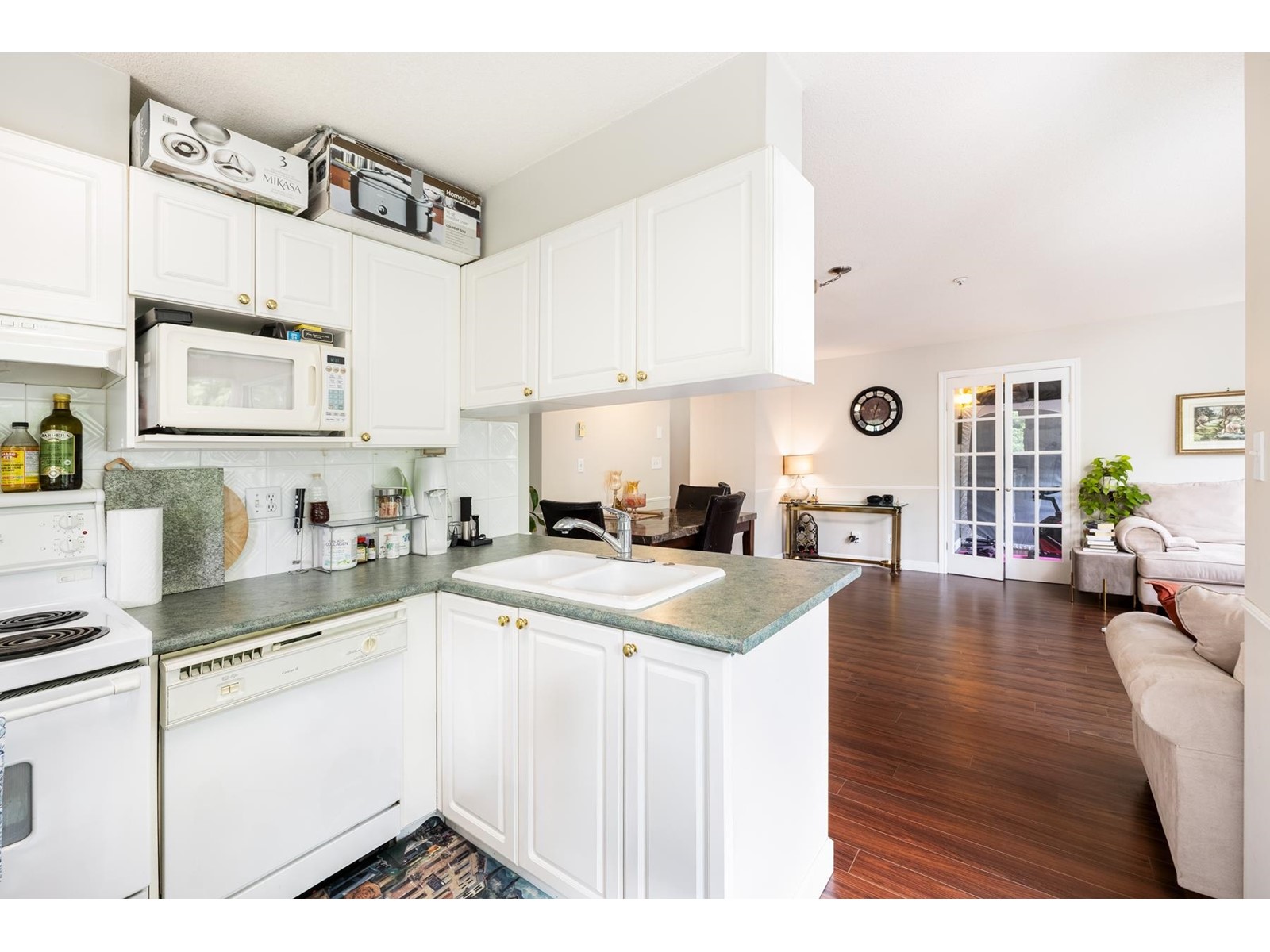 212 13733 74 Avenue, Surrey, British Columbia  V3W 1B8 - Photo 12 - R3010261