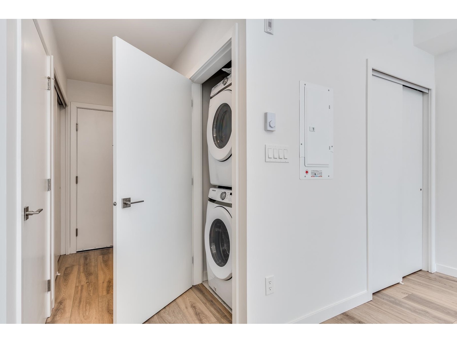 E103 13858 108 Avenue, Surrey, British Columbia  V3T 0T8 - Photo 13 - R3010254