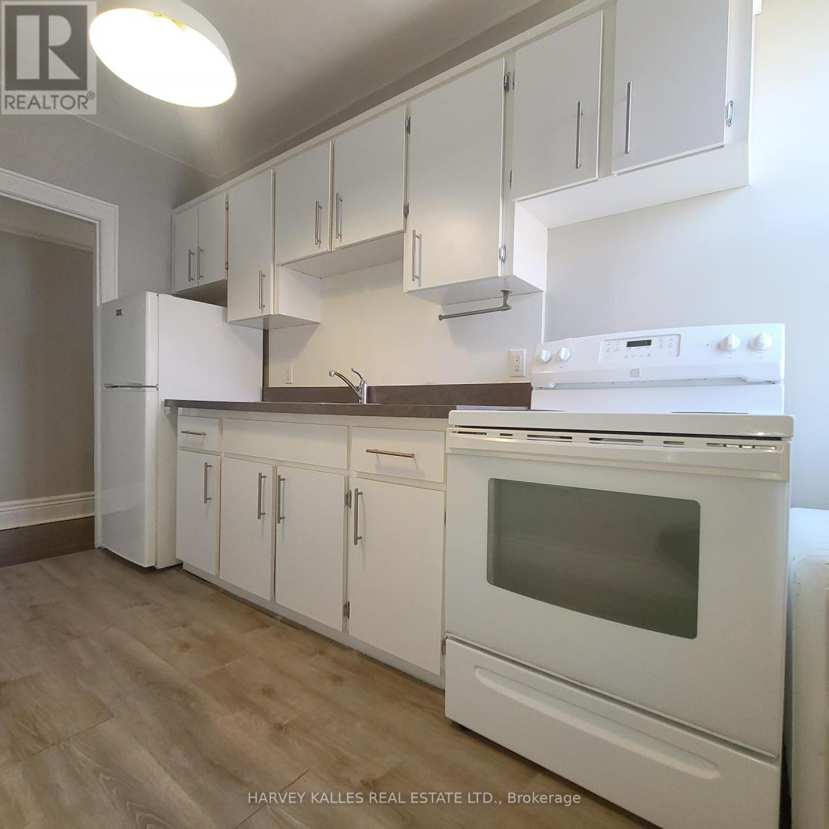 5 - 1 Brookdale Avenue, Toronto, Ontario  M5M 1P2 - Photo 7 - C12171567