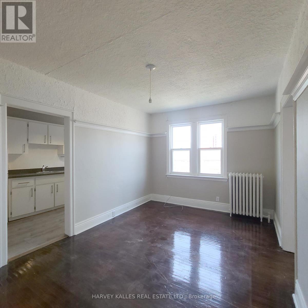 5 - 1 Brookdale Avenue, Toronto, Ontario  M5M 1P2 - Photo 4 - C12171567