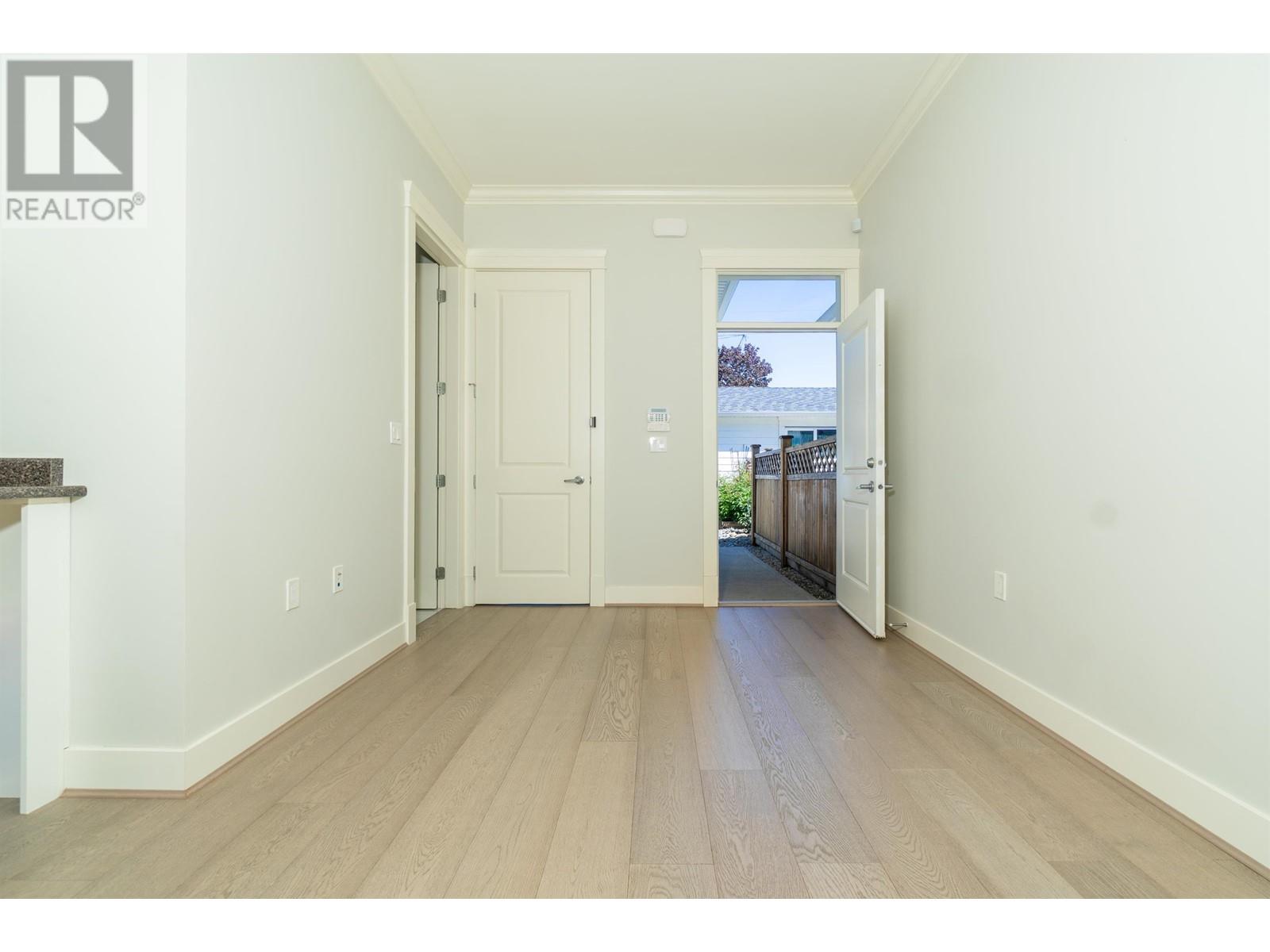 4289 Parker Street, Burnaby, British Columbia  V5C 3C4 - Photo 12 - R3010170