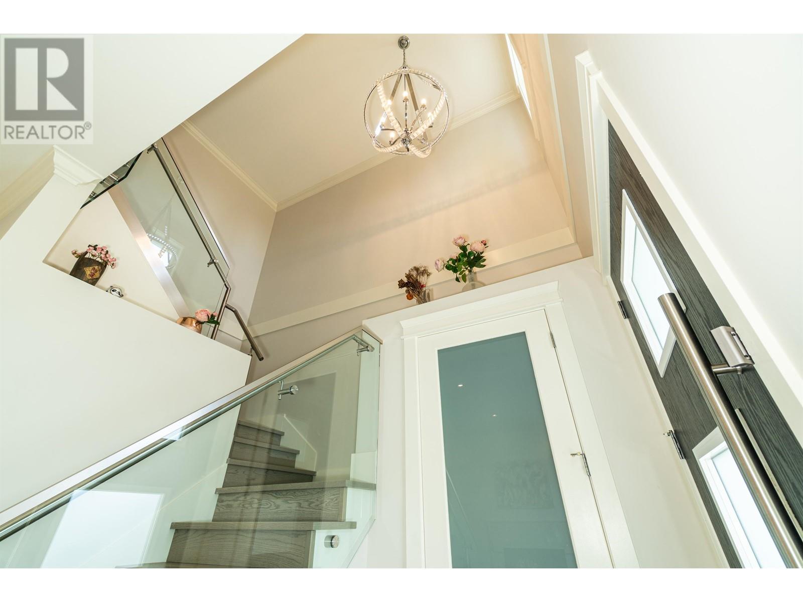 4289 Parker Street, Burnaby, British Columbia  V5C 3C4 - Photo 6 - R3010170