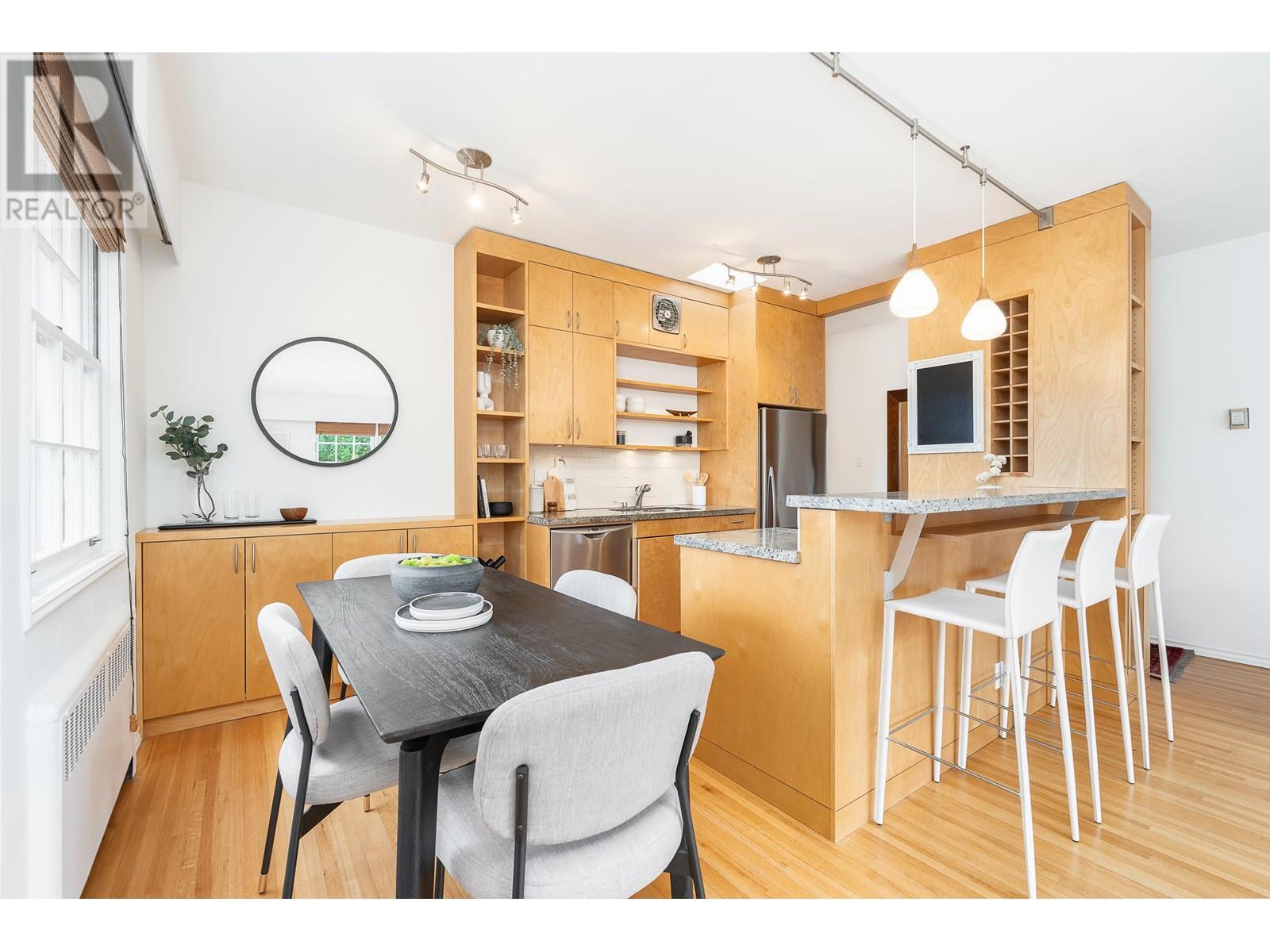 320 2890 Point Grey Road, Vancouver, British Columbia  V6K 1A9 - Photo 7 - R3010177