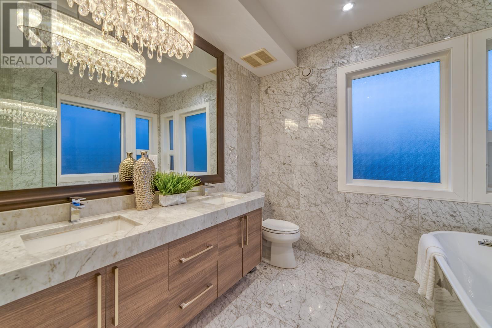 3288 W 23rd Avenue, Vancouver, British Columbia  V6L 1P9 - Photo 13 - R3010204