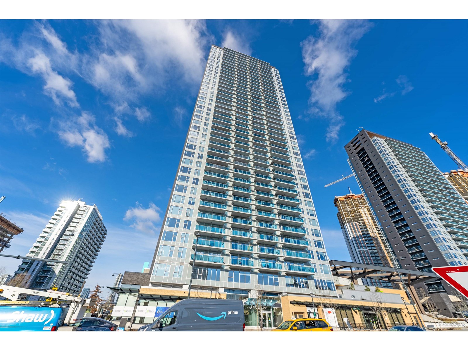 1601 13615 FRASER HIGHWAY, Surrey, British Columbia