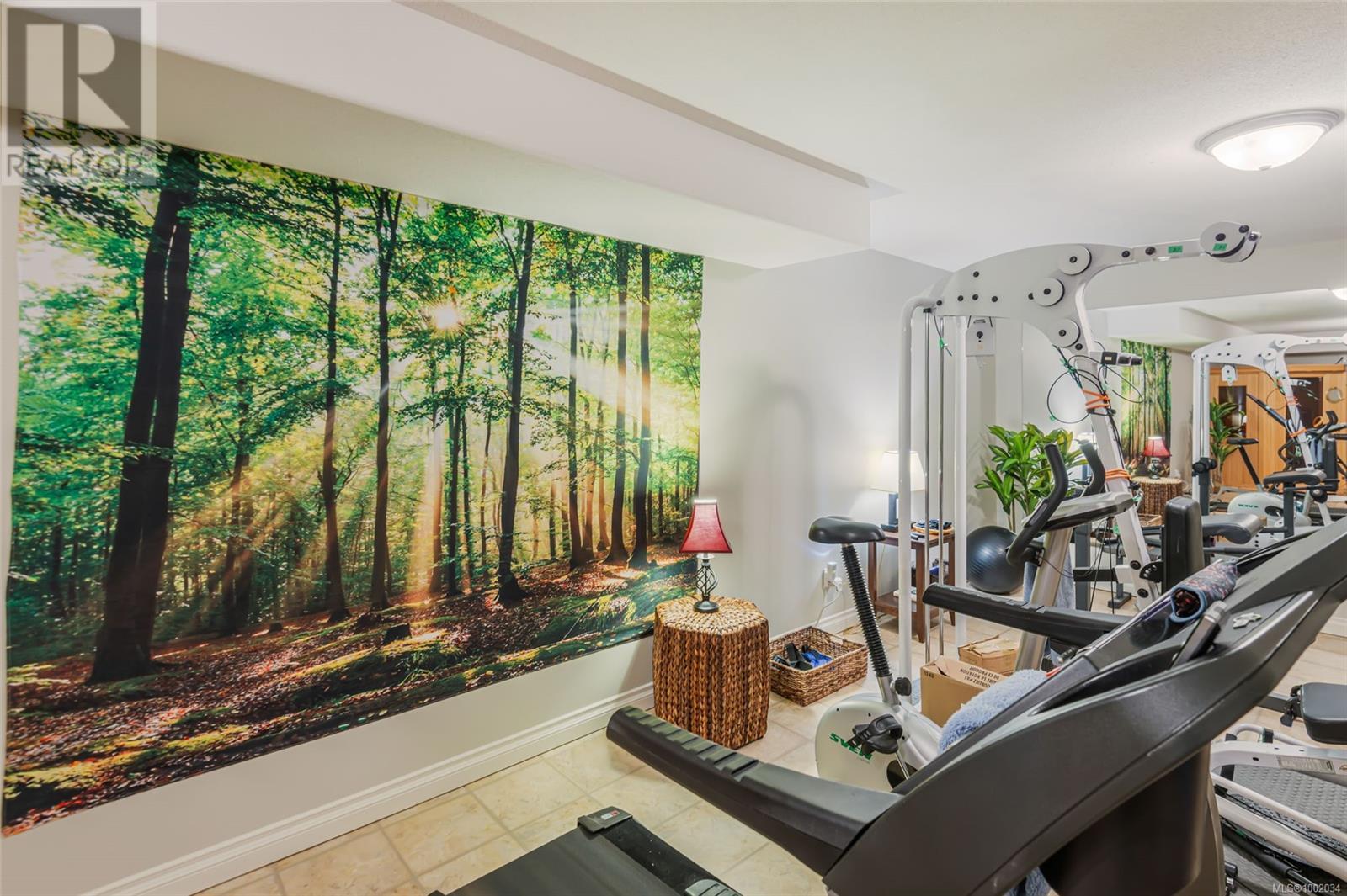 Property at 3596 Huff Dr image 2