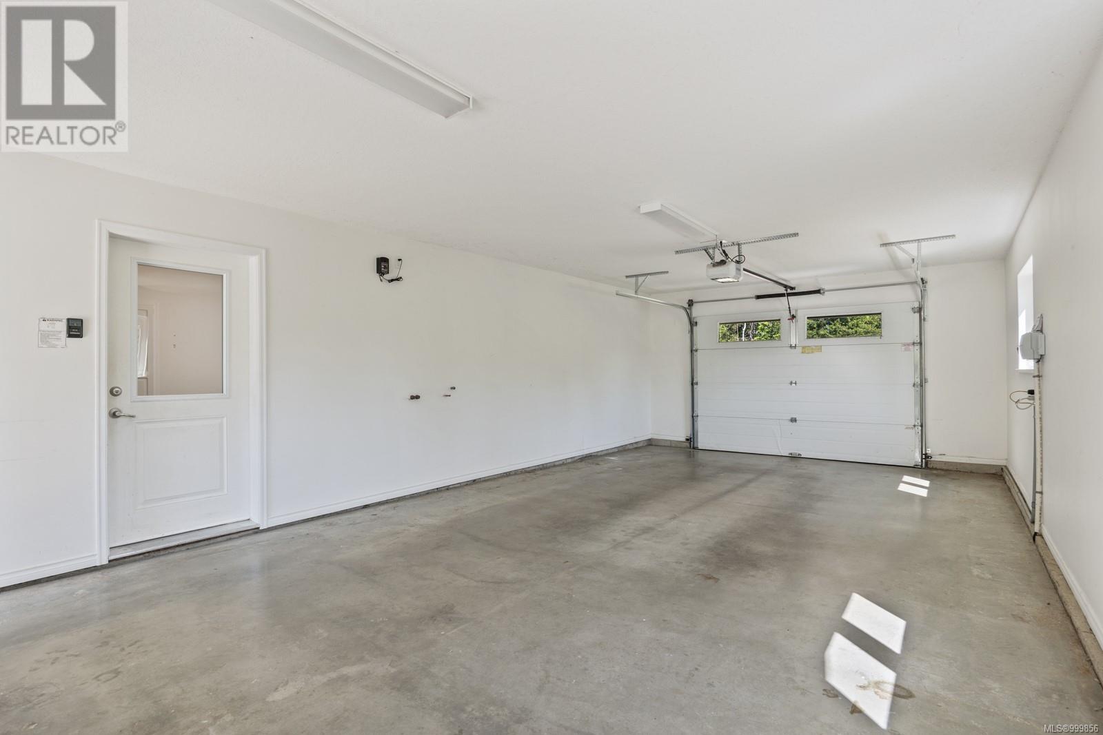 2051 Hector Rd, Comox, British Columbia  V9M 3Y7 - Photo 32 - 999856